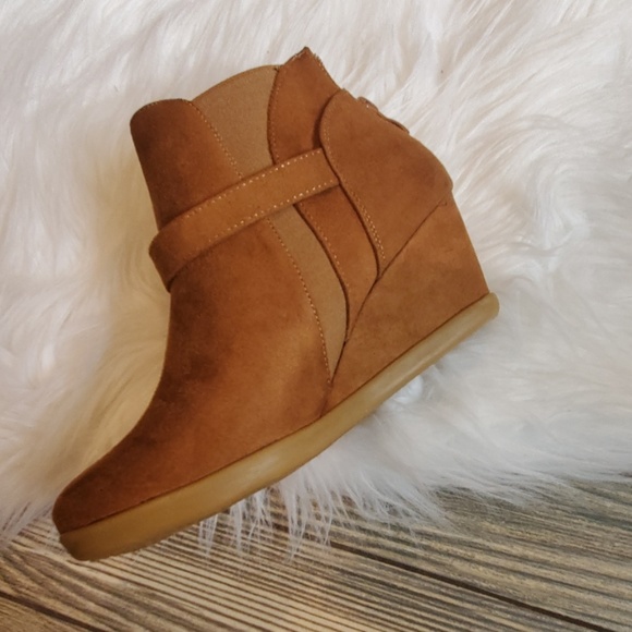 Clearance!!! Wedge Buckle Bootie - Picture 5 of 6